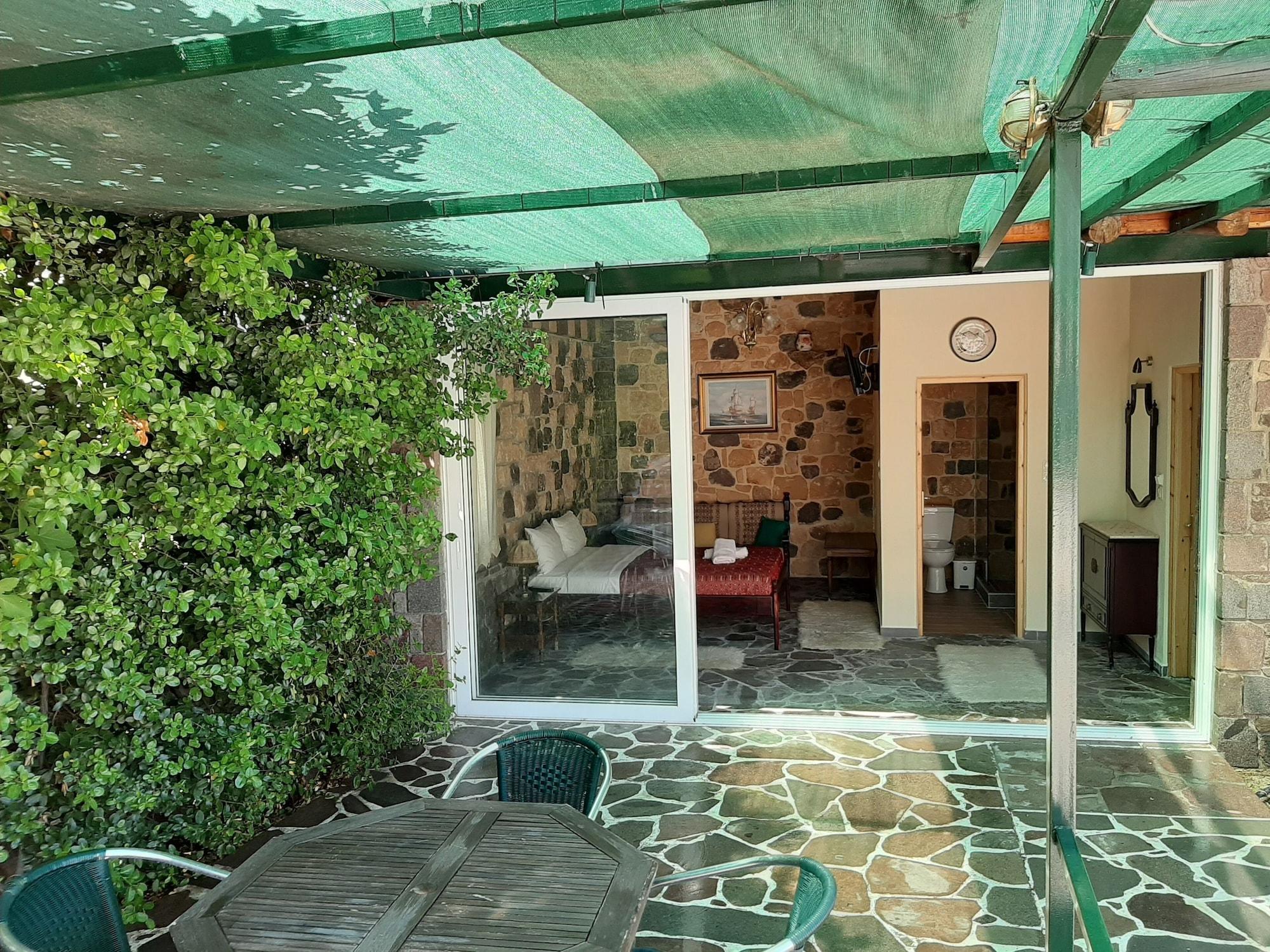 Aparthotel Ela Mesa Souvala